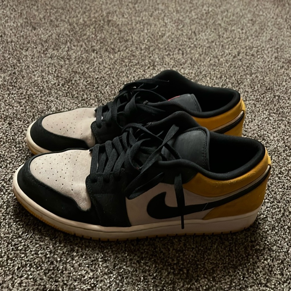Nike/Jordan Shoes